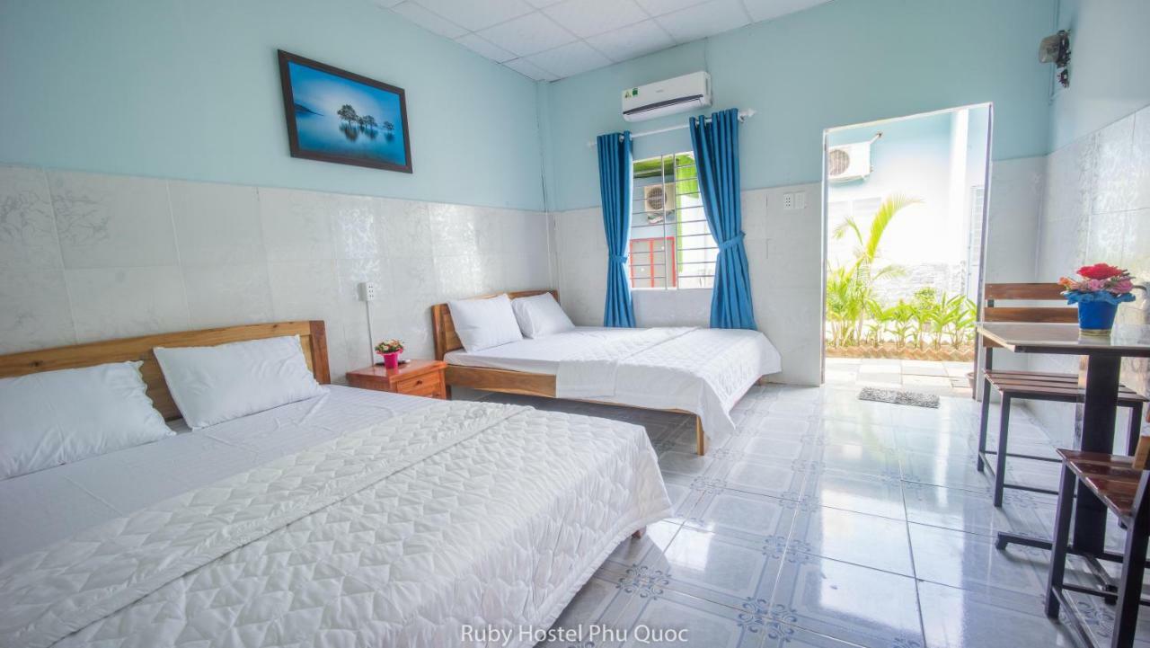 Ruby Phu Quoc Hostel Exteriör bild