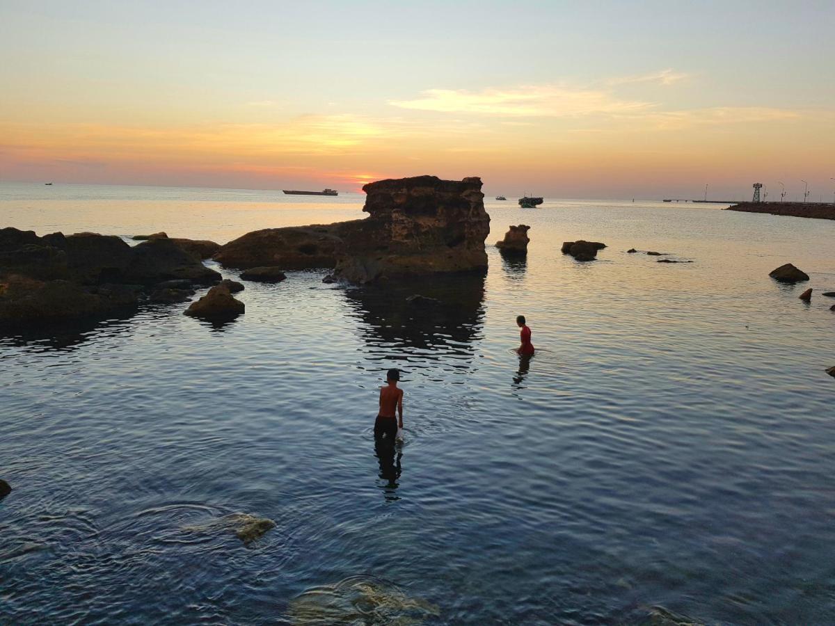 Ruby Phu Quoc Hostel Exteriör bild