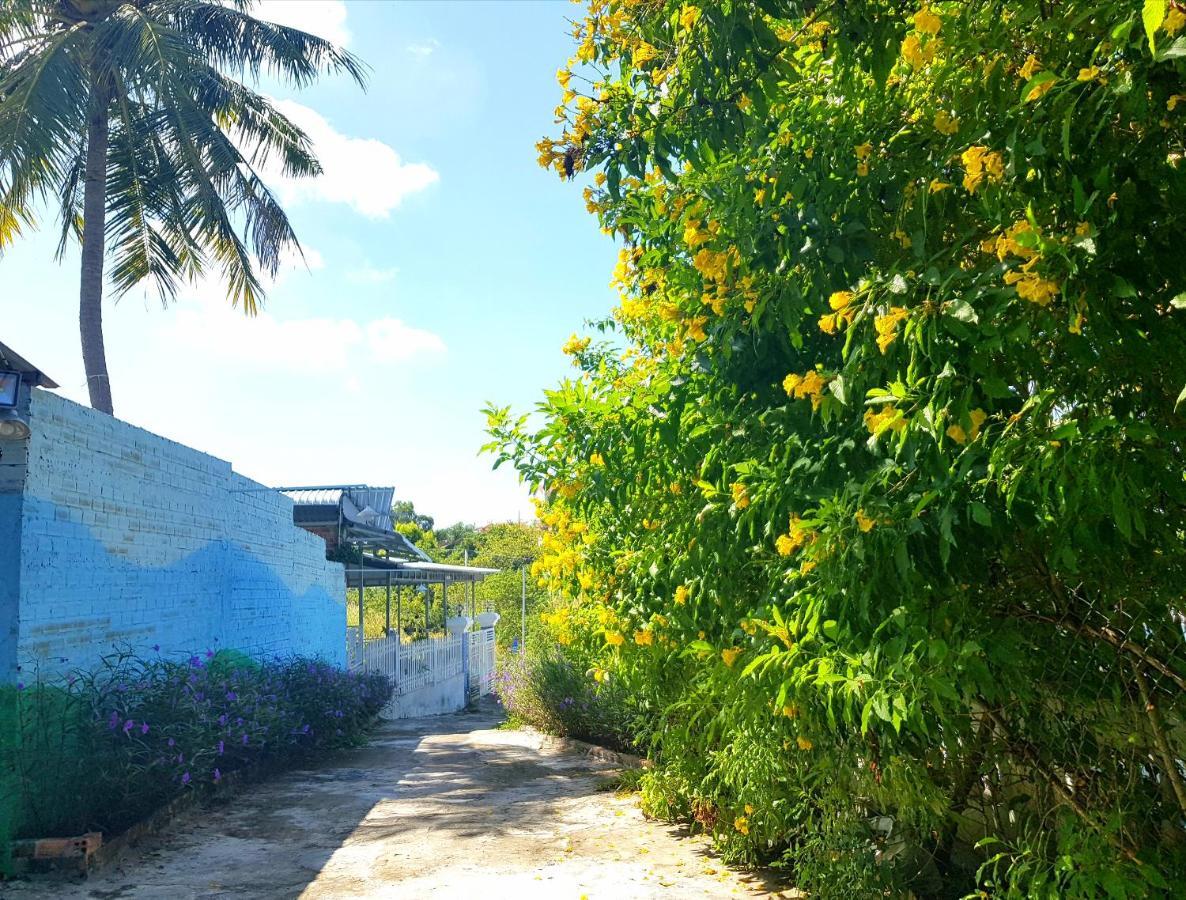 Ruby Phu Quoc Hostel Exteriör bild