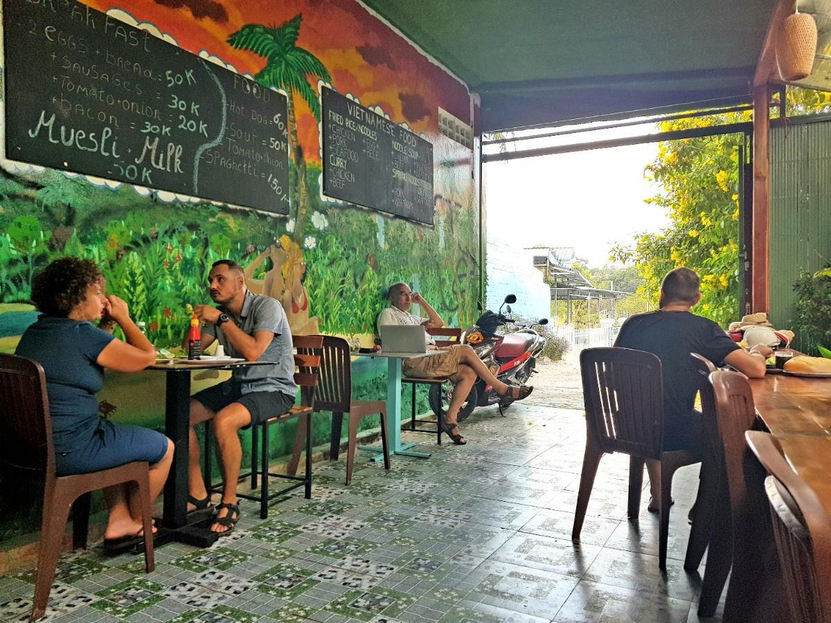 Ruby Phu Quoc Hostel Exteriör bild